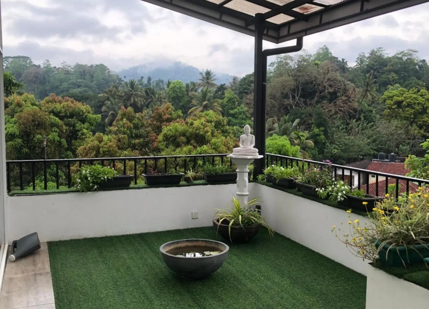 Kandy Luck-C Homestay